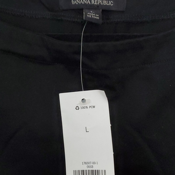 Brand new 3/4 sleeve top - Picture 2 of 3